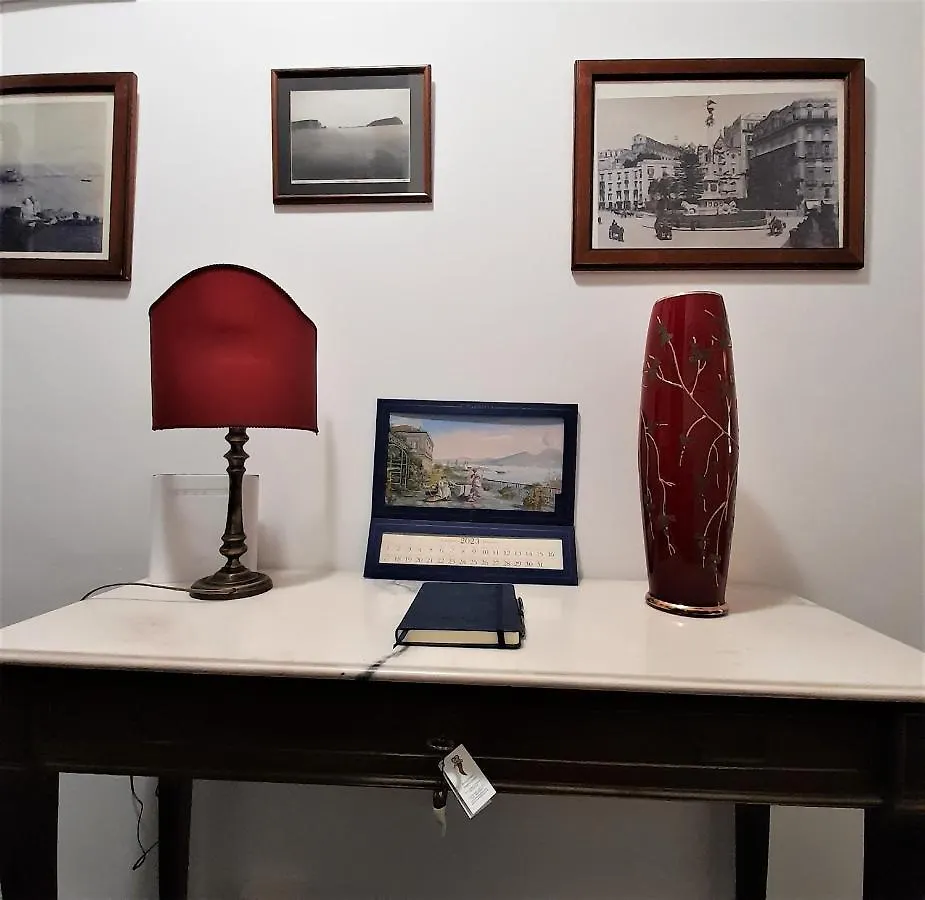 Apartment Suite Vittoria Naples