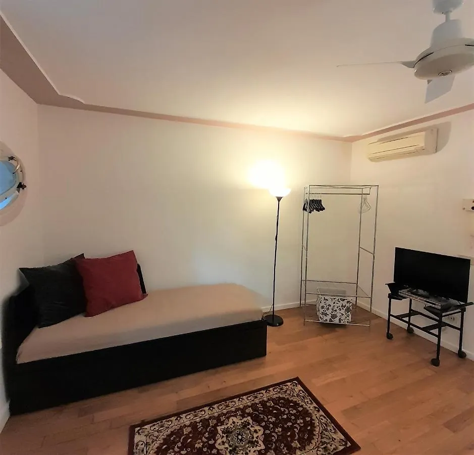 Apartment Suite Vittoria Naples Italy